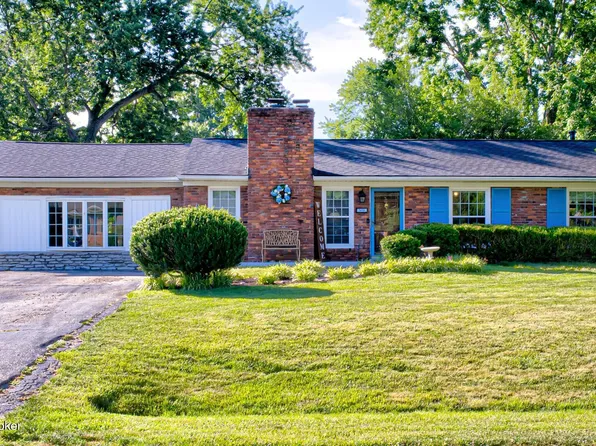 3818 Gaywood Dr, Louisville, KY 40272