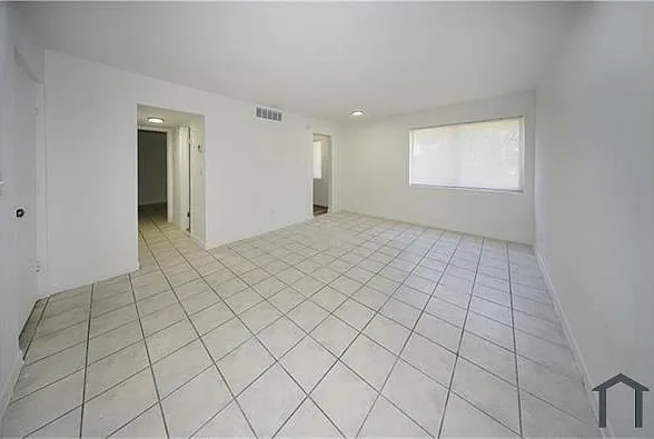 1000 NW 95th Ter