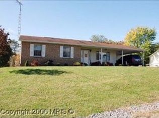 482 Presidential Dr, Inwood, WV 25428