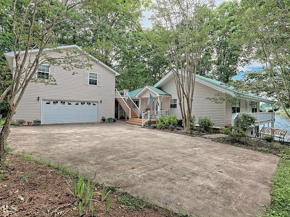 1st image of 815 Beech Cove Dr