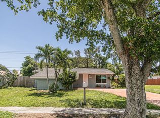 6640 Eaton St, Hollywood, FL 33024