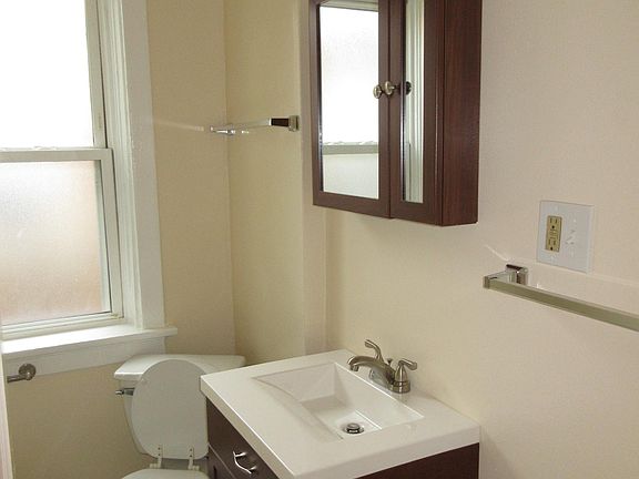 5th image of 2116 Maury Ave APT 2N