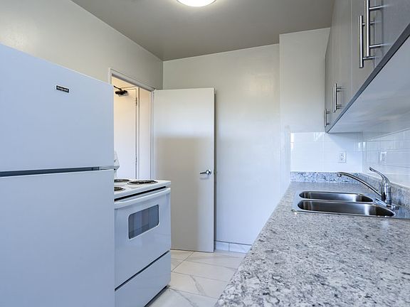 5th image of 150 Culford Rd