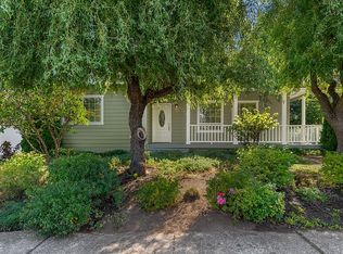 759 Park Place Loop, Hood River, OR 97031