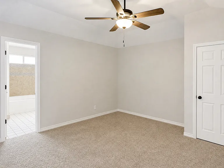 3713 Water Oak Dr — Photo 17