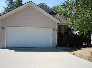212 Pratt Ave, Bonner Springs, KS 66012