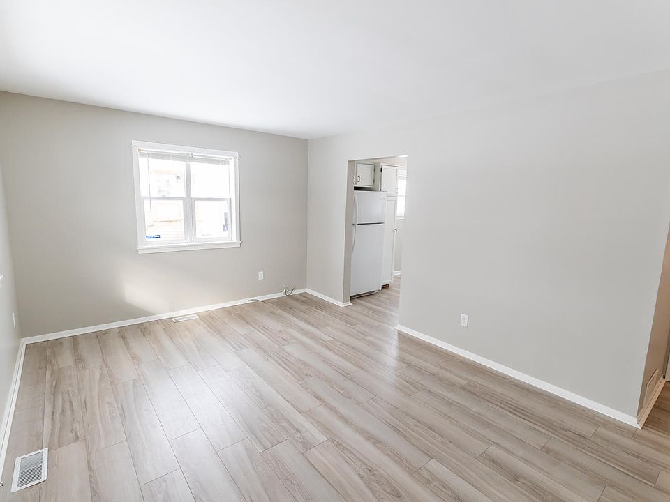 1st image of 5544 Claudia Ave SE