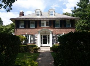 121 Salisbury Rd, Brookline, MA 02445