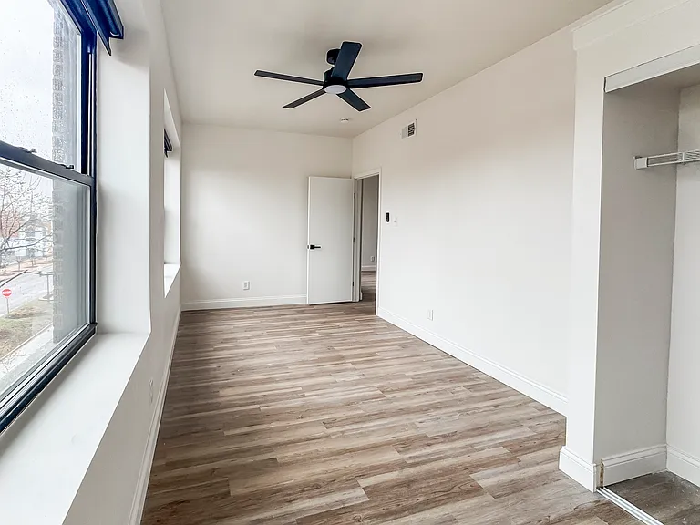 5621 Pershing Ave #1 — Photo 10