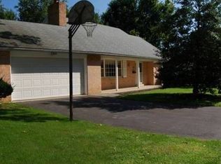 527 Bluebird Rd, Lititz, PA 17543