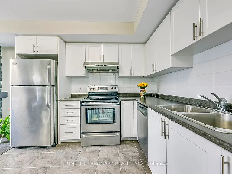 2891 Rio Ct #121 — Photo 10