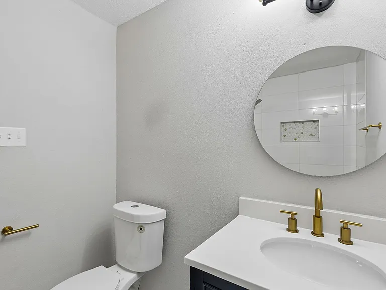 5168 Pruitt Dr — Photo 13