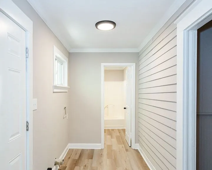 732 Williams St — Photo 23