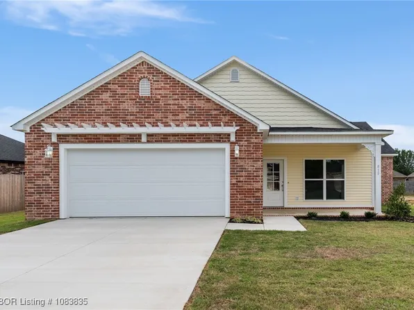 815 Avondale Dr, Alma, AR 72921