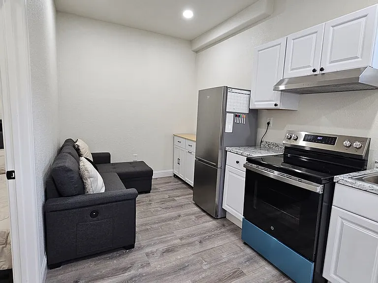Renaissance Ln — Photo 1