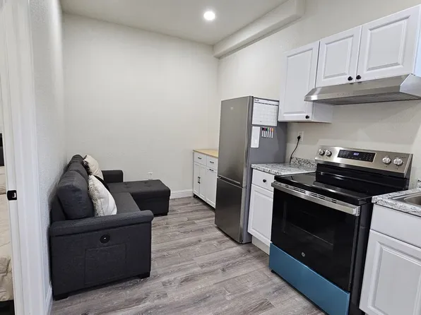 (undisclosed Address), San Leandro, CA 94578