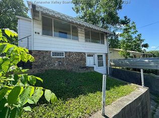 918 Hunt Ave, Charleston, WV 25302