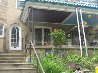 95 W Sedgwick St, Philadelphia, PA 19119