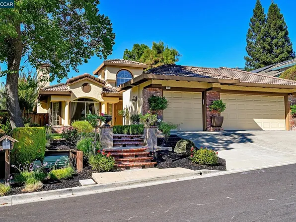 320 Deepcreek Ct, Danville, CA 94506