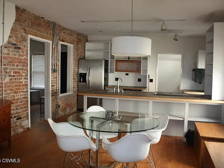 26 N Market St #A — Photo 5