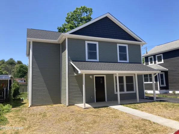 303 E Ave, Matamoras, PA 18336