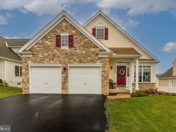 1809 Risser Ln, Lancaster, PA 17601