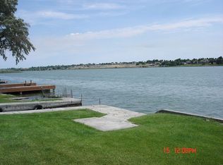 2223 W Lakeside Dr, Moses Lake, WA 98837