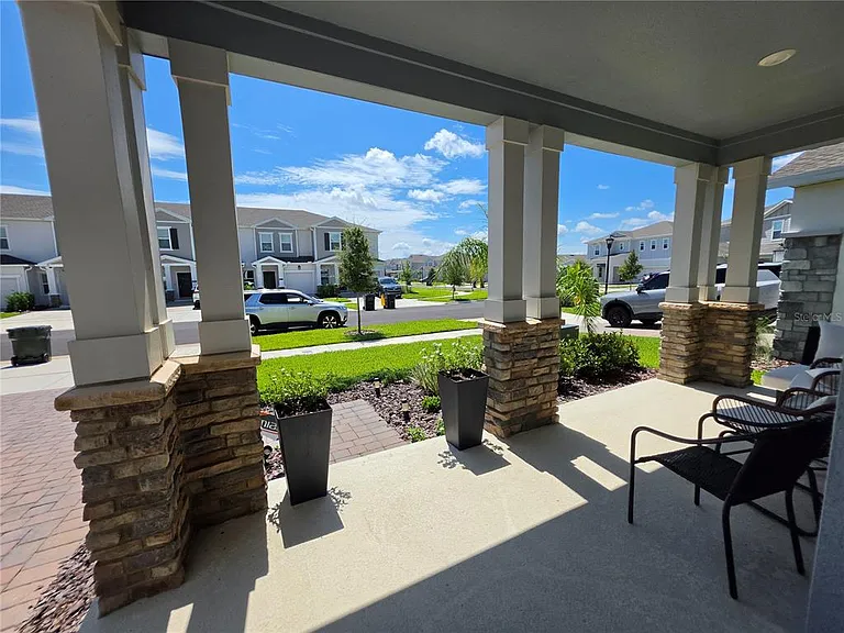 2587 Runners Cir — Photo 2
