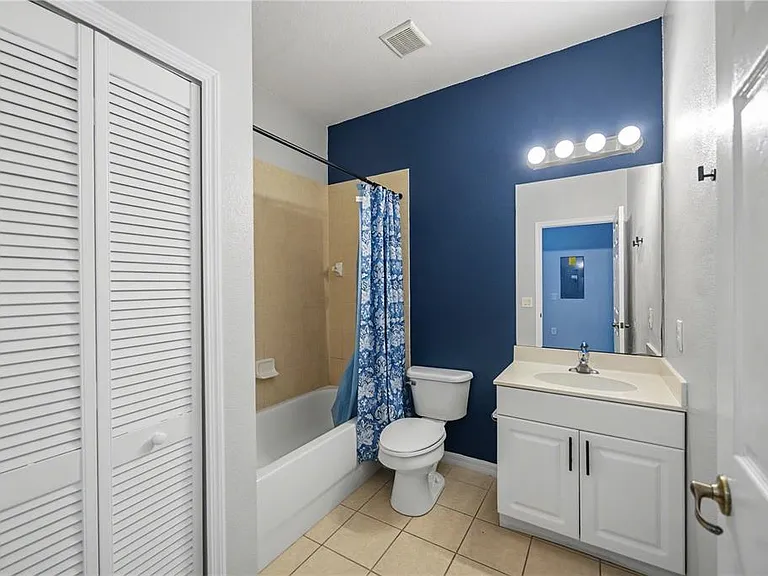 3158 Sun Lake Ct #A — Photo 14