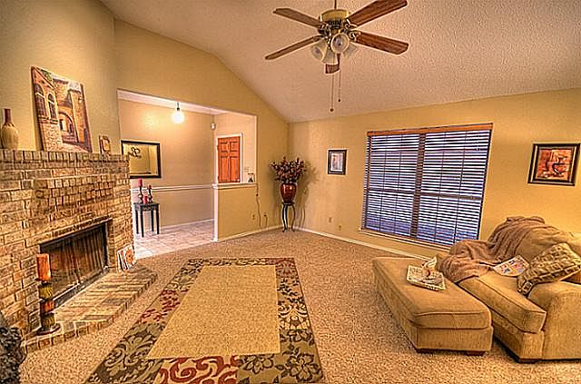 1st image of 1527 Edelweiss Dr