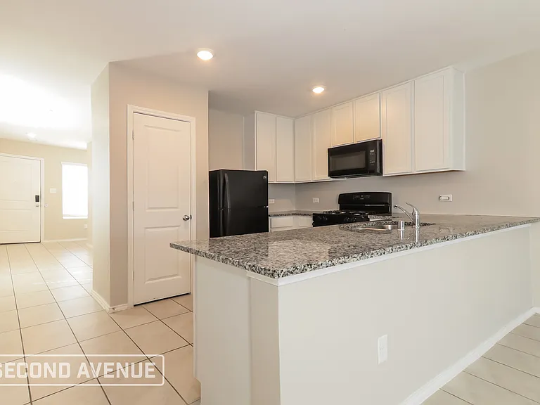 2421 Eldor Way — Photo 5