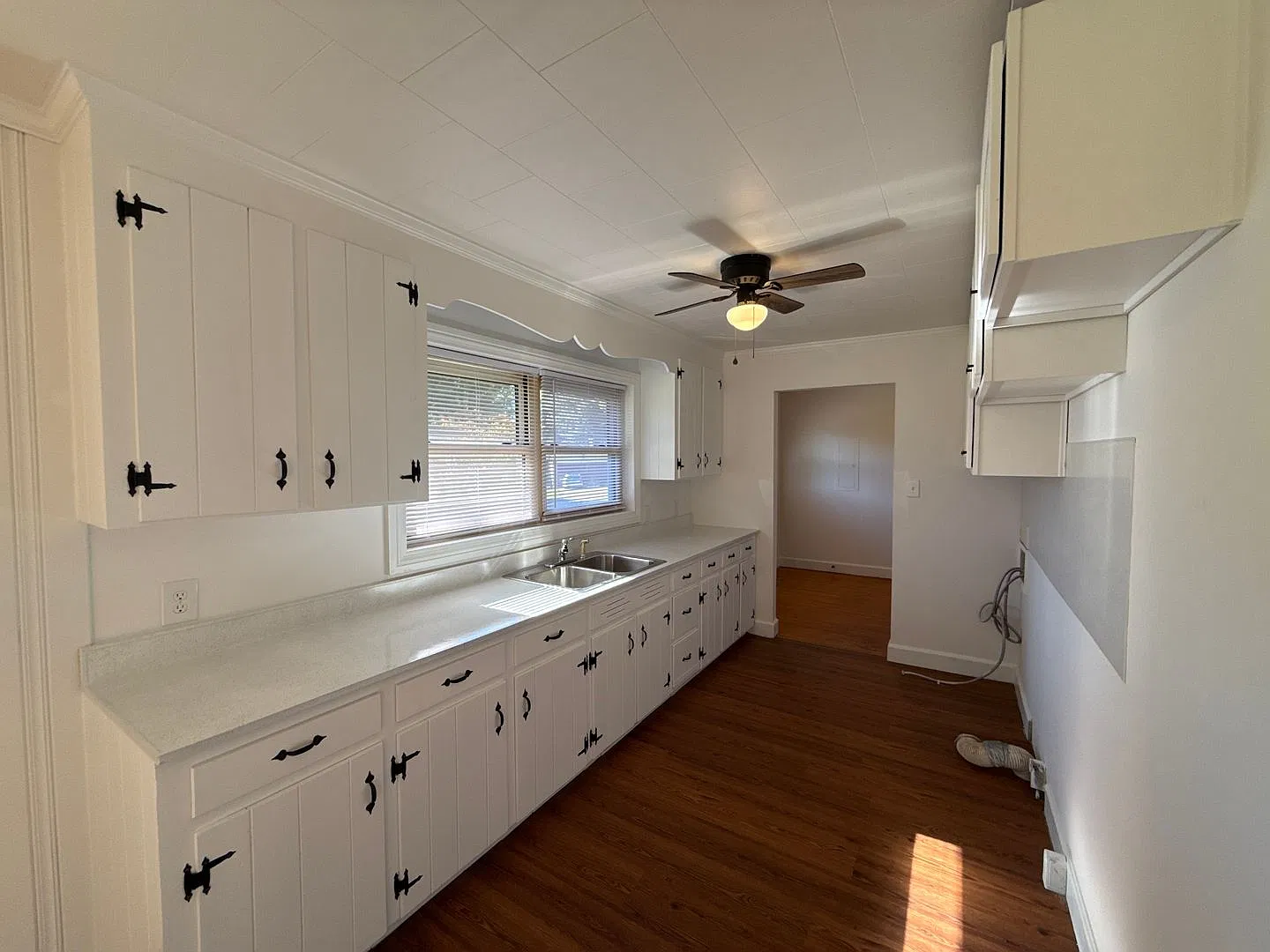T.R. Lawing Realty Property — Photo 3