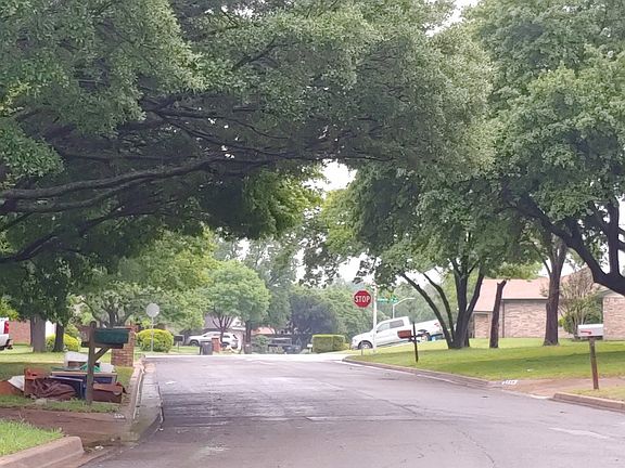 4th image of 340 Suttonwood Dr