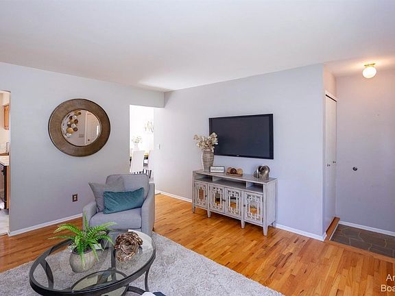 5th image of 2229 Faye Dr