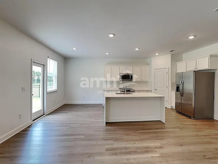 552 Hickory Pointe Loop — Photo 4
