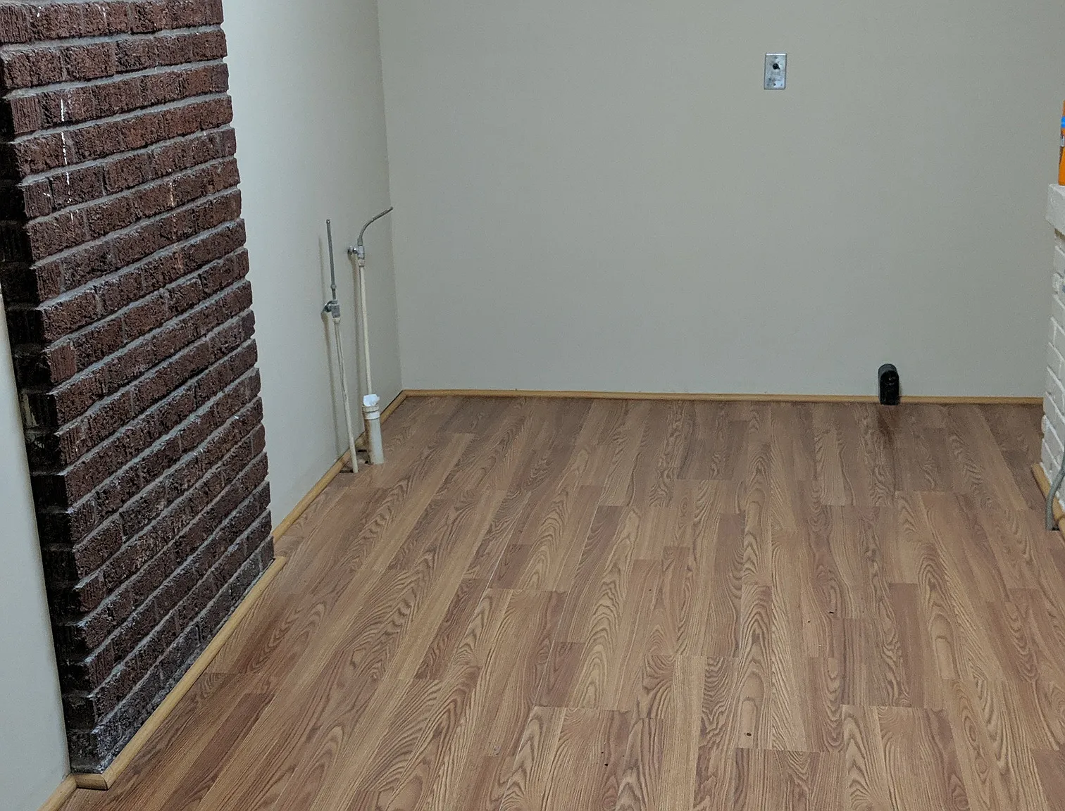 3 bed, 1200 sqft, $1,350 — Photo 4