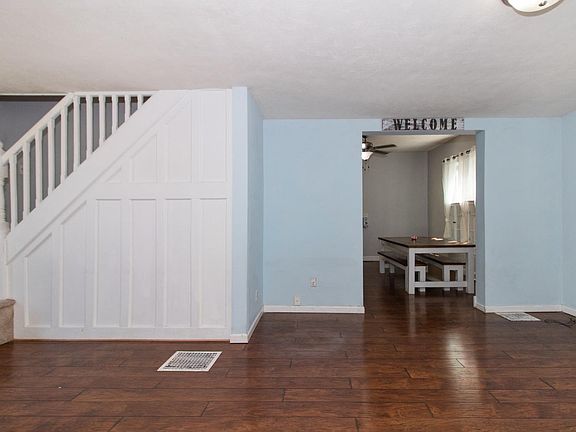 4th image of 603 E Oakland Ave