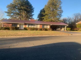 710 Overlook Rd, Chase City, VA 23924
