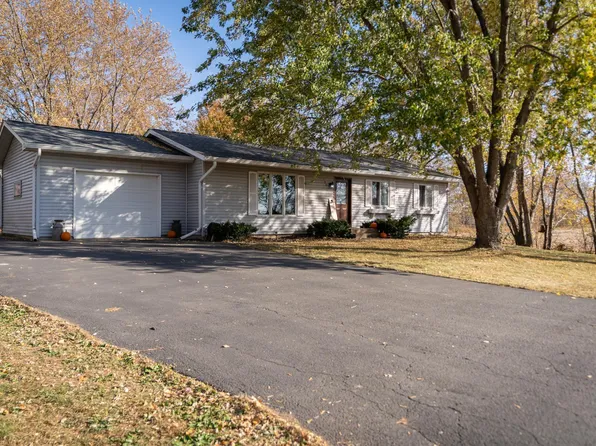 122 Park St, Star Prairie, WI 54026