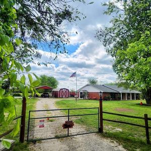 3253 County Road 2176, Greenville, TX, 75402