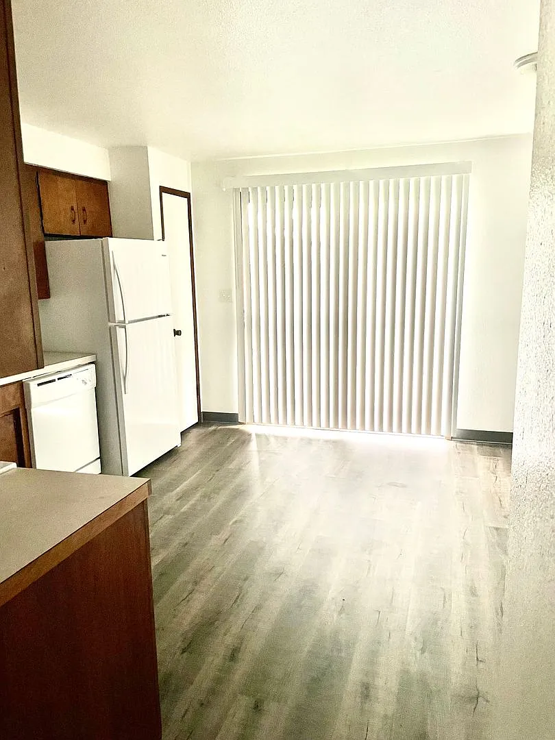 600 Drayton St. — Photo 3