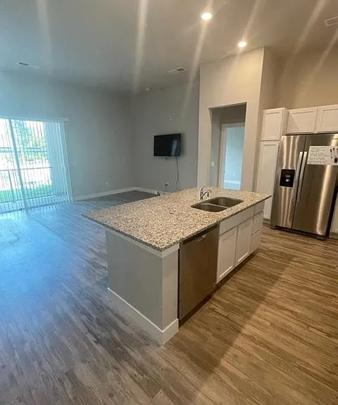 14341 E Tennessee Ave — Photo 2
