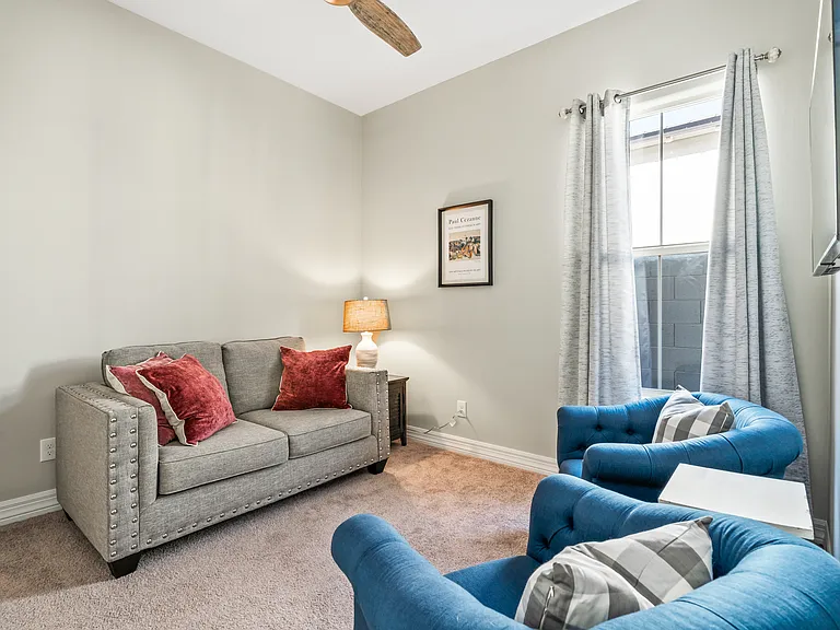 4061 S Emerald Dr — Photo 27