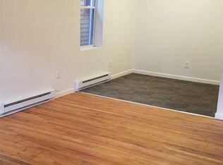 31 S Perry St APT 1, Poughkeepsie, NY 12601