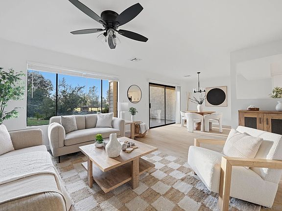 4th image of 10450 Ridgewater Ln