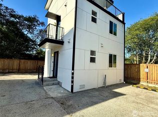 Salty Mist Cottages, A Condominium, Ocean Shores, WA 98569