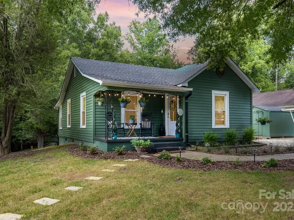 1114 Mountain St, Kannapolis, NC 28081