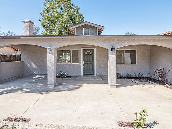 3rd image of 2335 San Diego Avenue