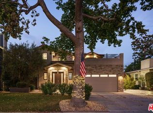 7806 Henefer Ave, Los Angeles, CA 90045