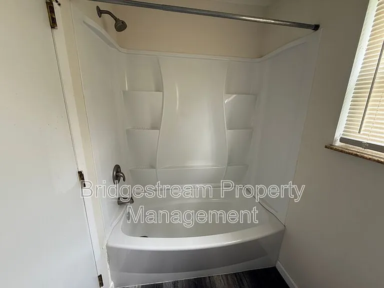 4352 Sunray Rd #A — Photo 18